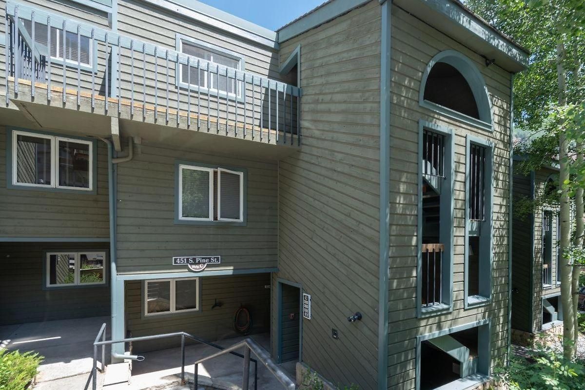 Apartment Riverside Dream! Quiet Spot W Deck, 5 Min Walk To Gondola & Main St, Telluride