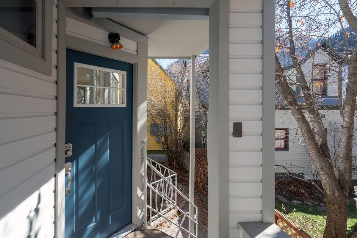 Apartment Style & Location! Steps To Gondola, Main Street, River Telluride