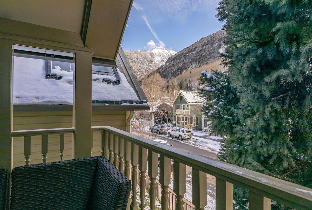 Apartment Peaceful Home-like - Spacious, Private Deck, Fireplace Telluride