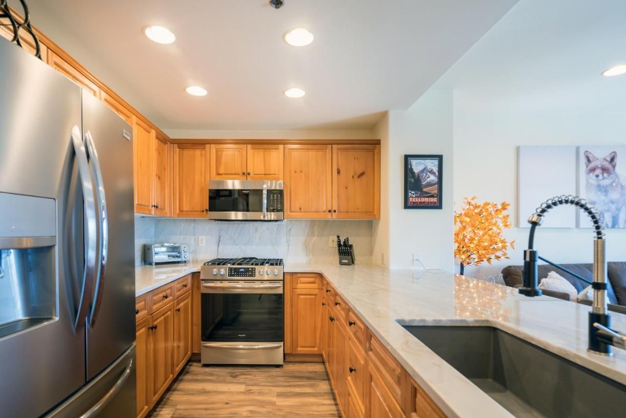Bear Creek 309 By Alpine