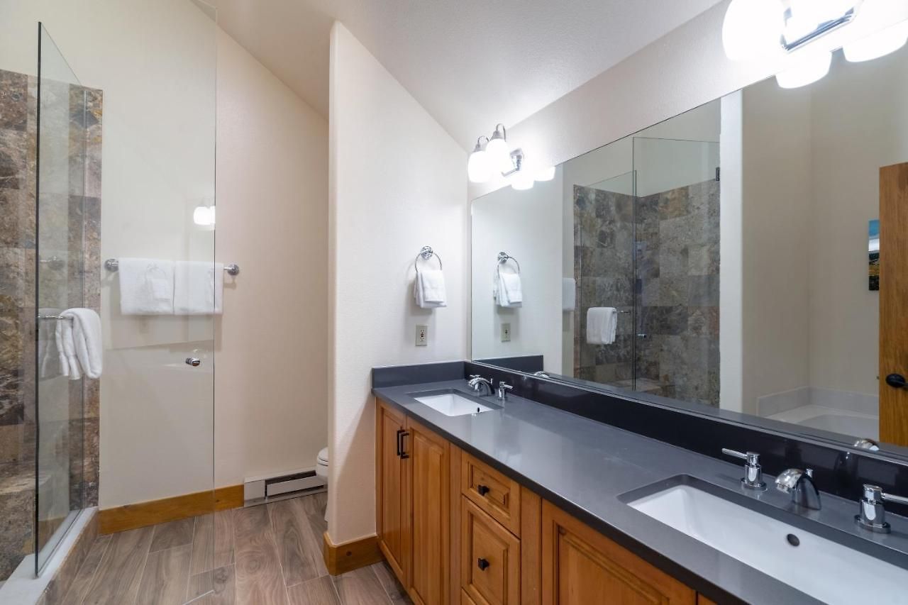 Bear Creek 410 By Alpine * Telluride