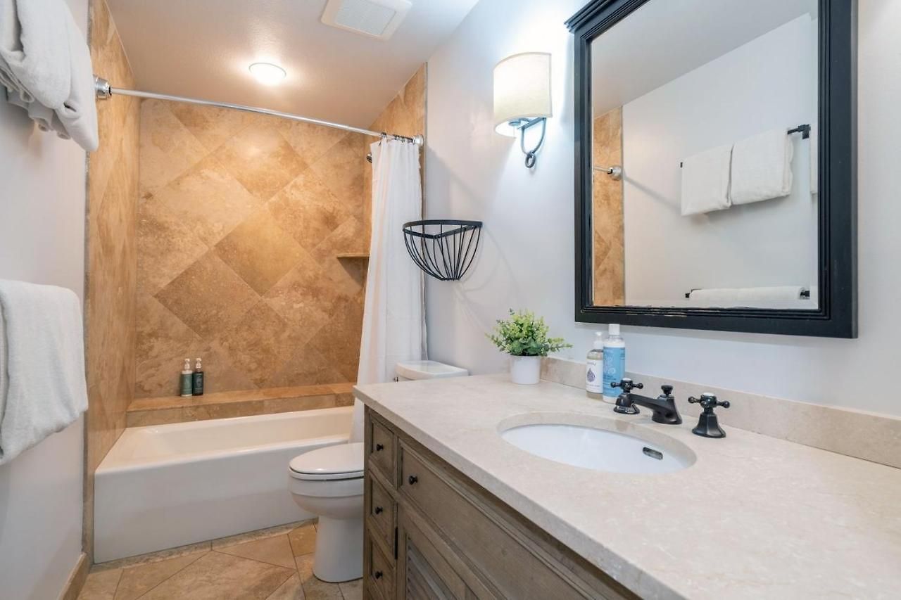 Mountain View Dream On River Trail - Hot Tub, Garage, Lift 7 In Out