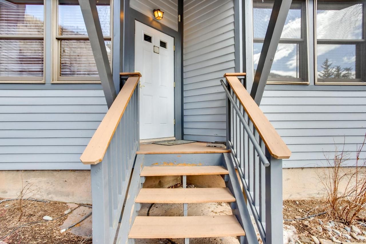 Condo: Walk To Lift, Bear Creek, & More! Telluride