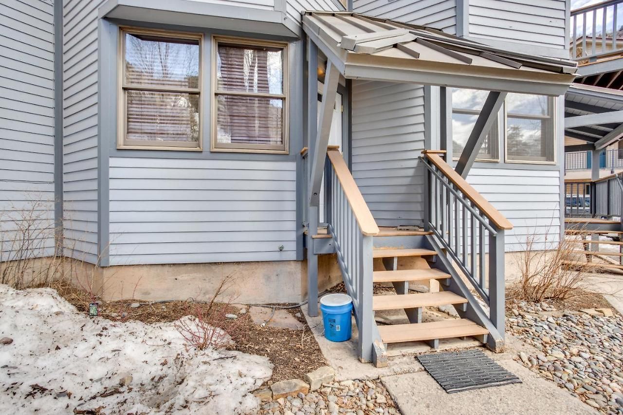 Condo: Walk To Lift, Bear Creek, & More! * Telluride