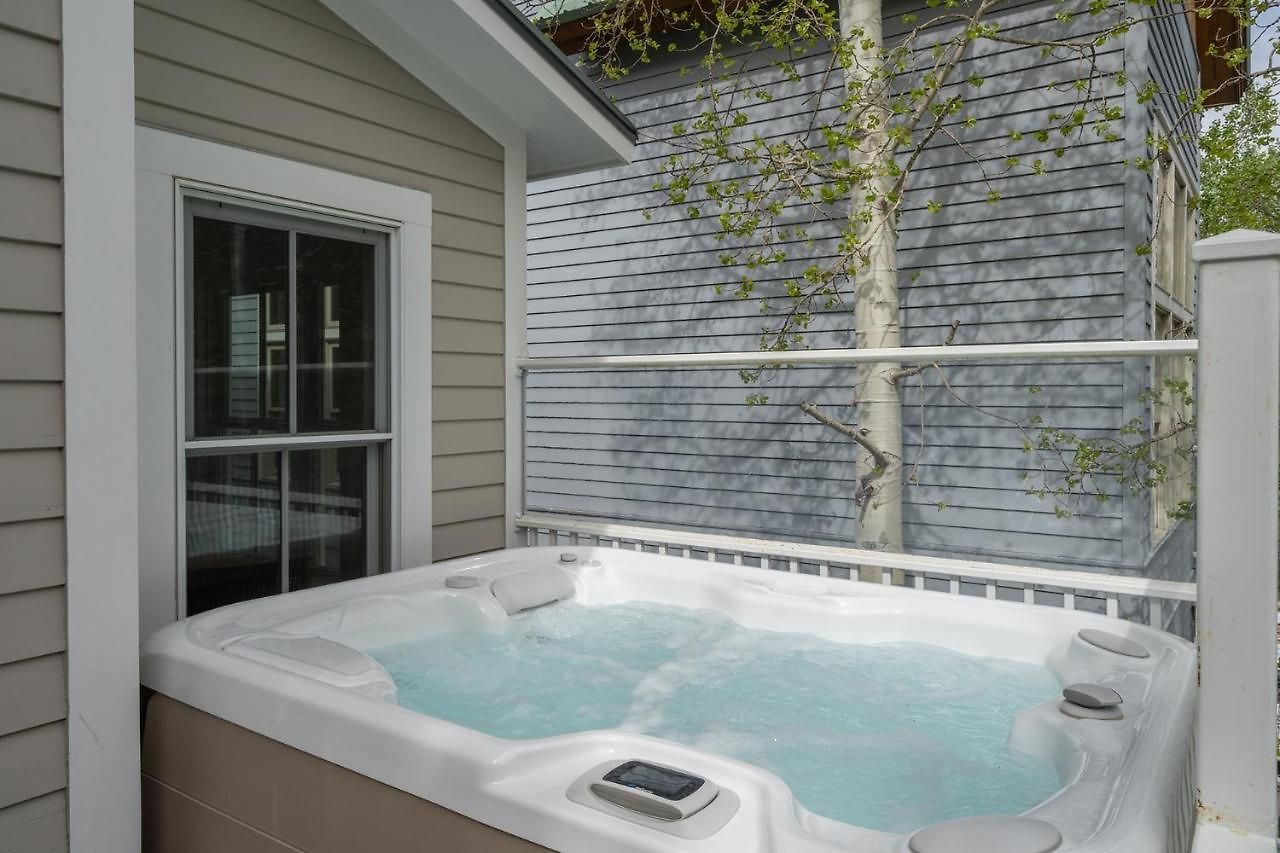 Lux With Gas Fireplace, Hot Tub, 8 Min To Lift 7 - Bunk For Kids! * Telluride