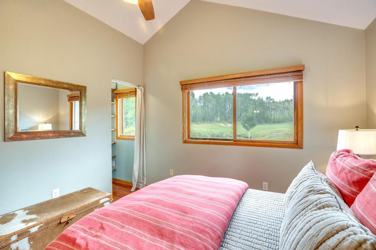 Holiday home Mountain Village Steps To Lift & Shuttle! *