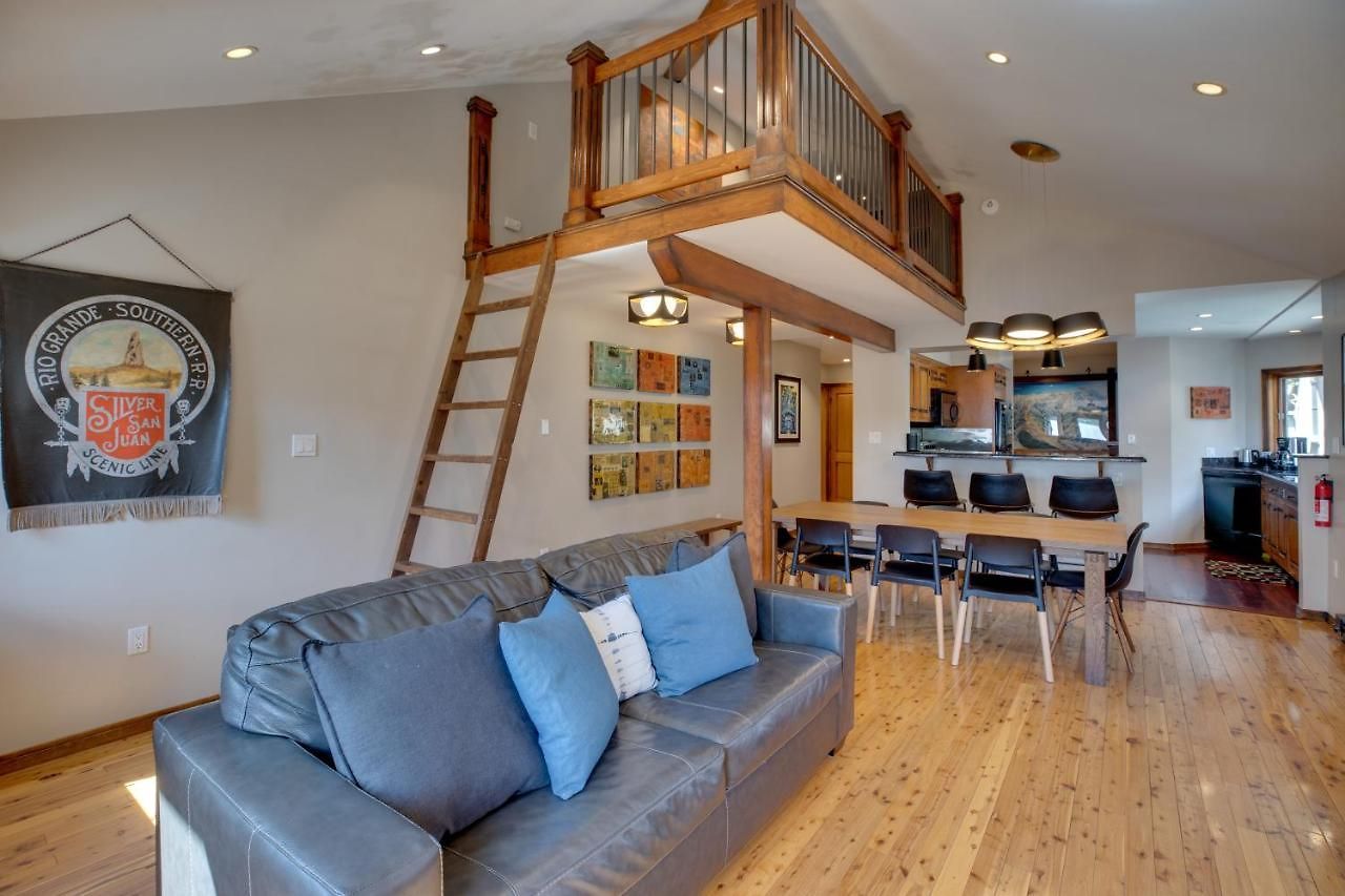 Bright Downtown - Steps To Lift! Holiday home Telluride