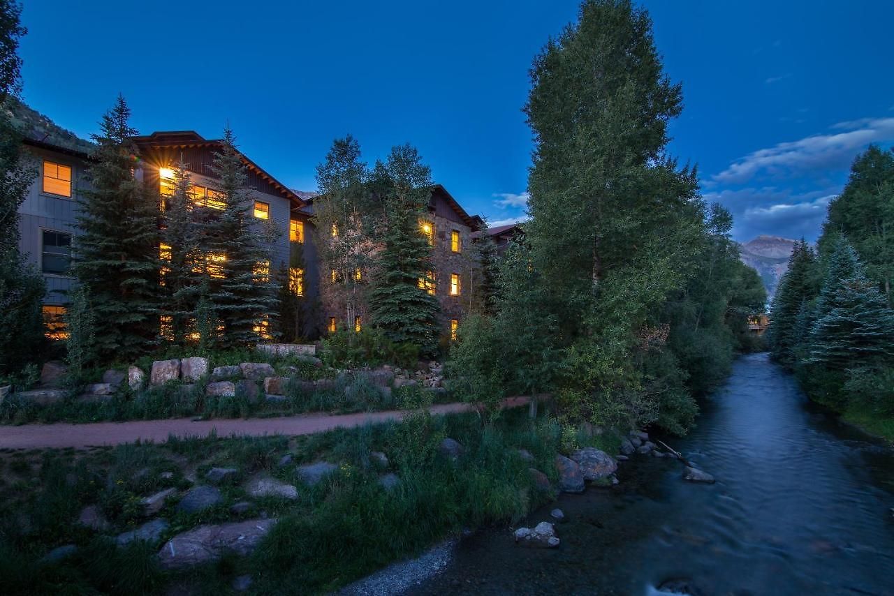 River Club 203 Apartment
