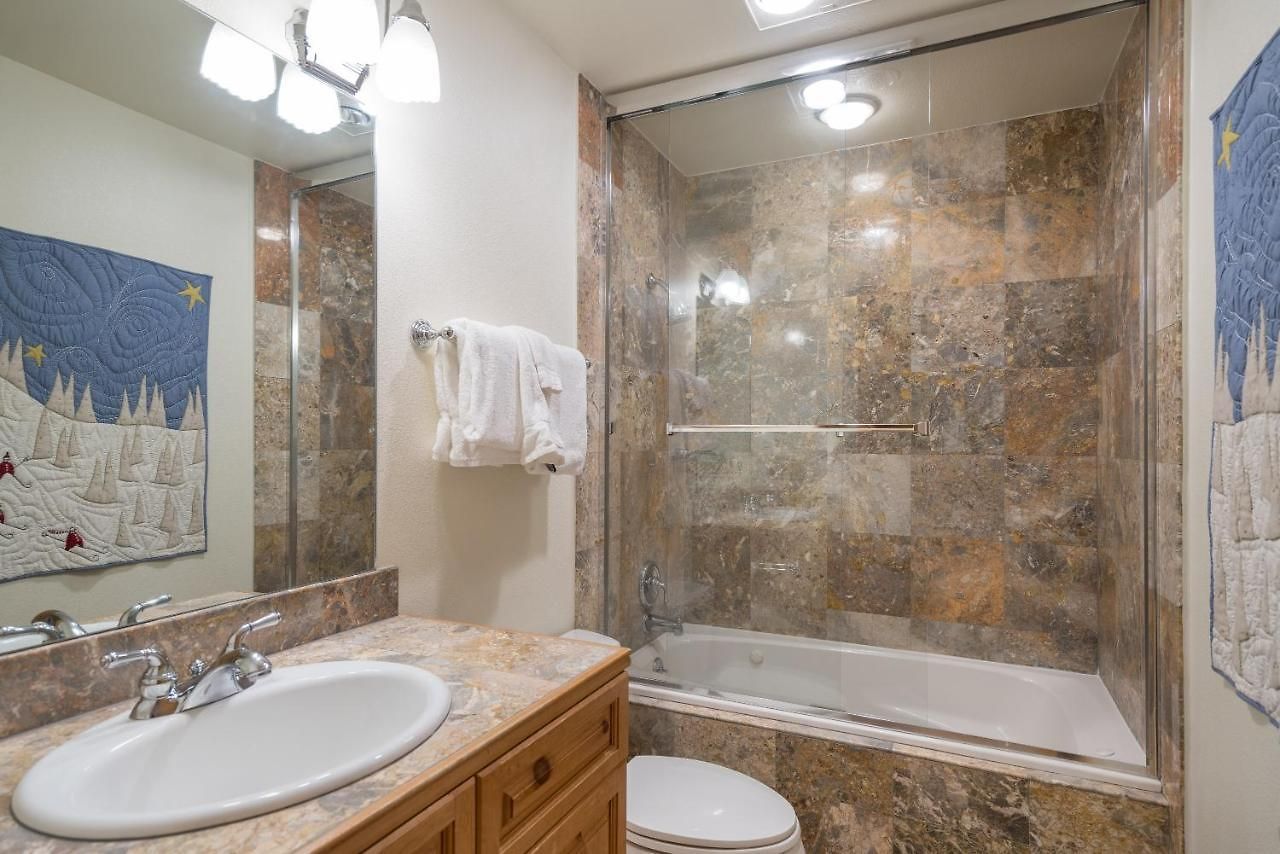 Apartment Bear Creek 108a *