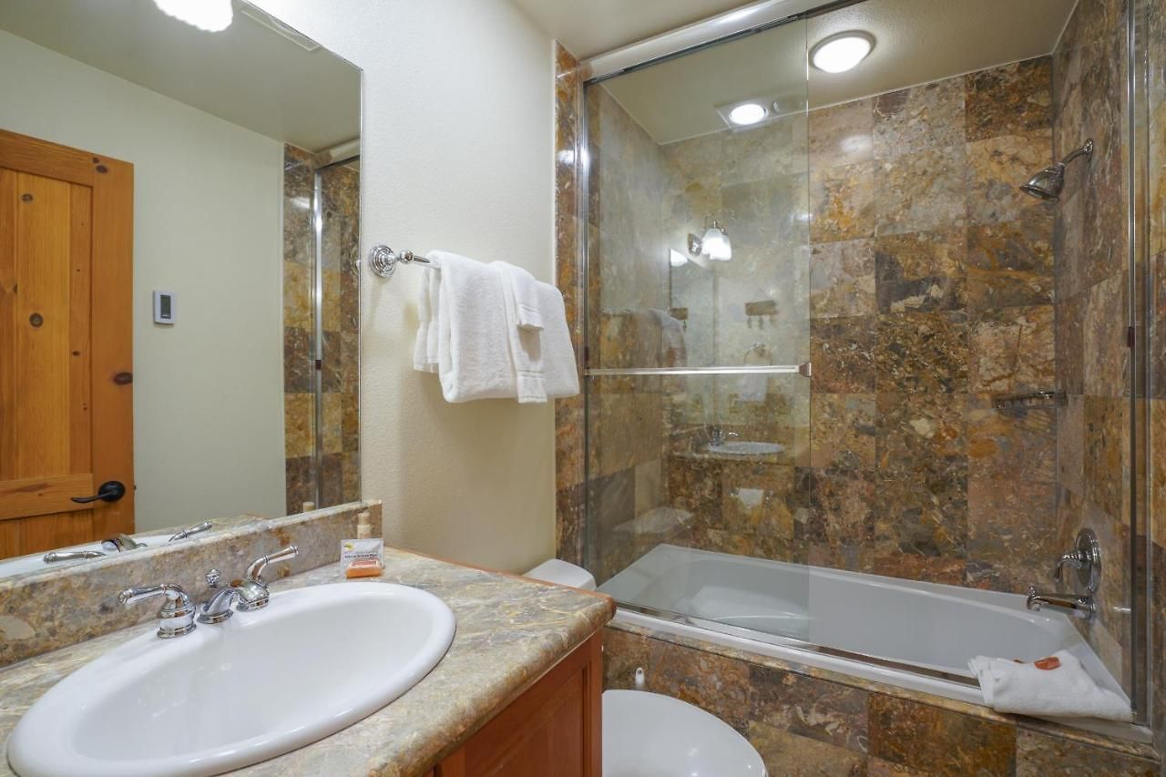 Bear Creek 209a Apartment
