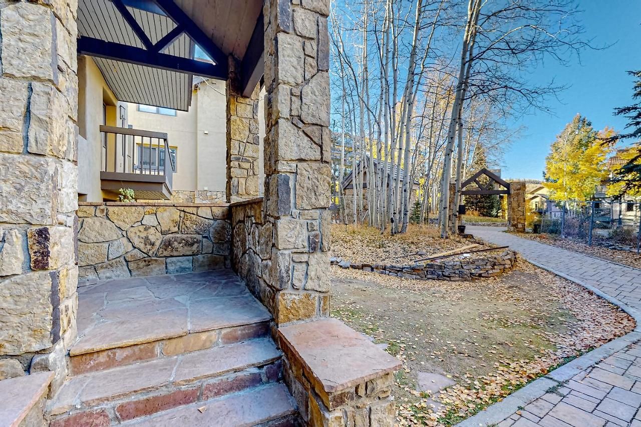 Kayenta 3 - Lost Creek Vista Apartment