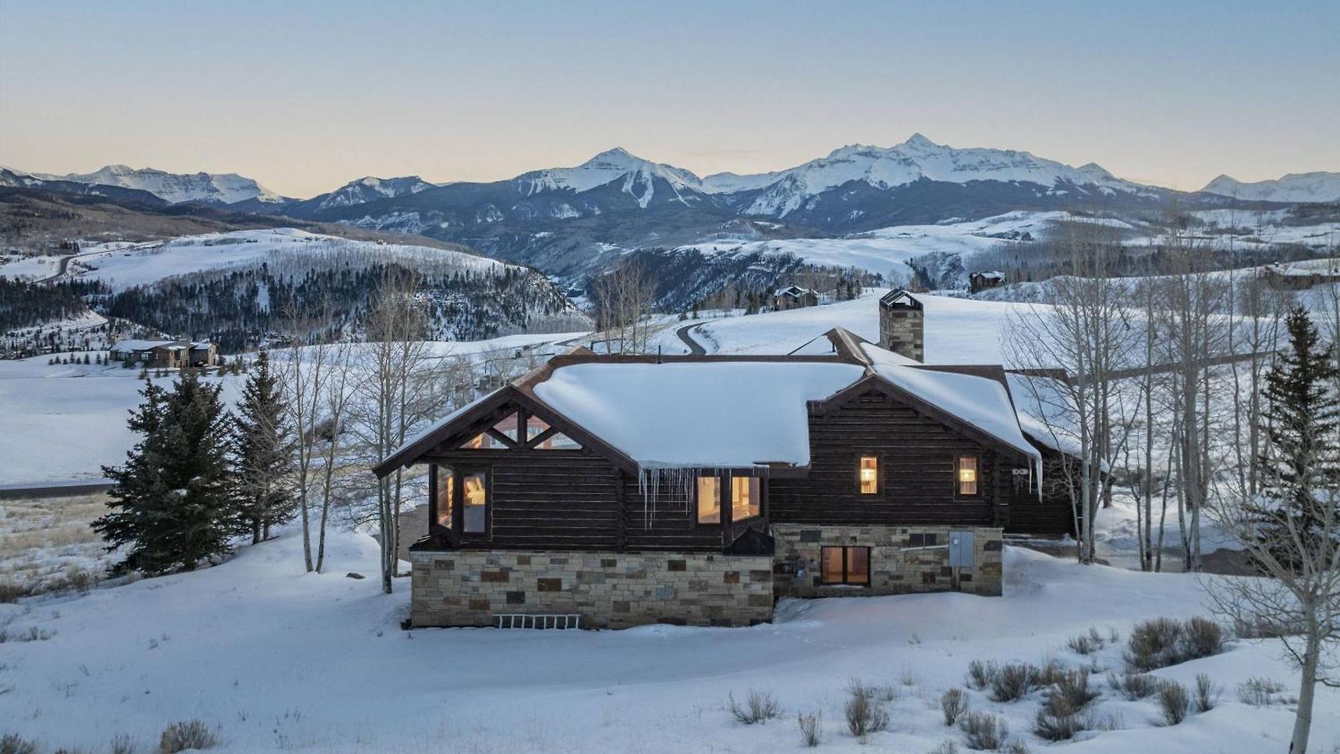 Miguel Road 100 ~ Elk View Holiday home