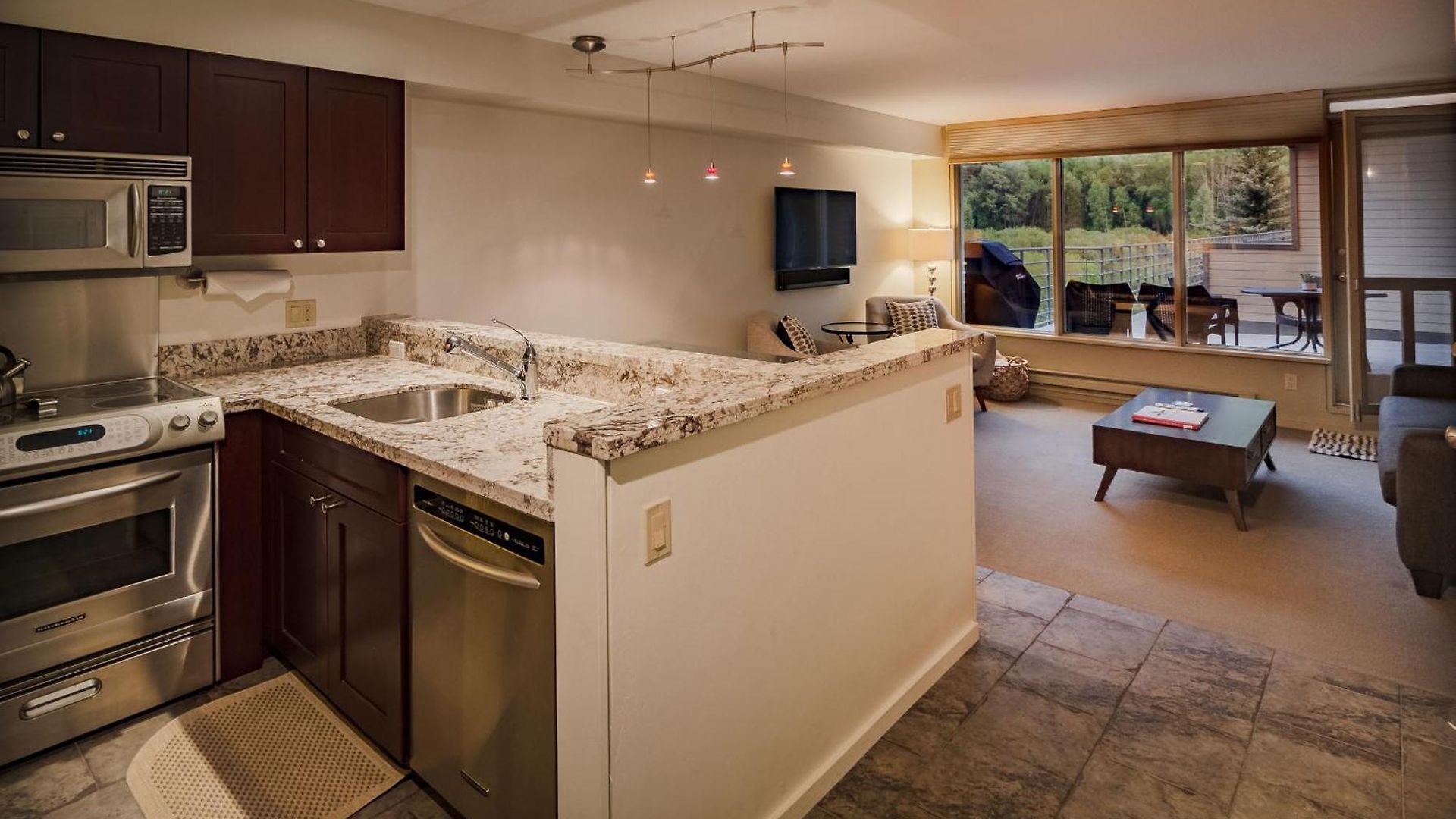 Deluxe Unit With Unbeatable Deck Views * Telluride