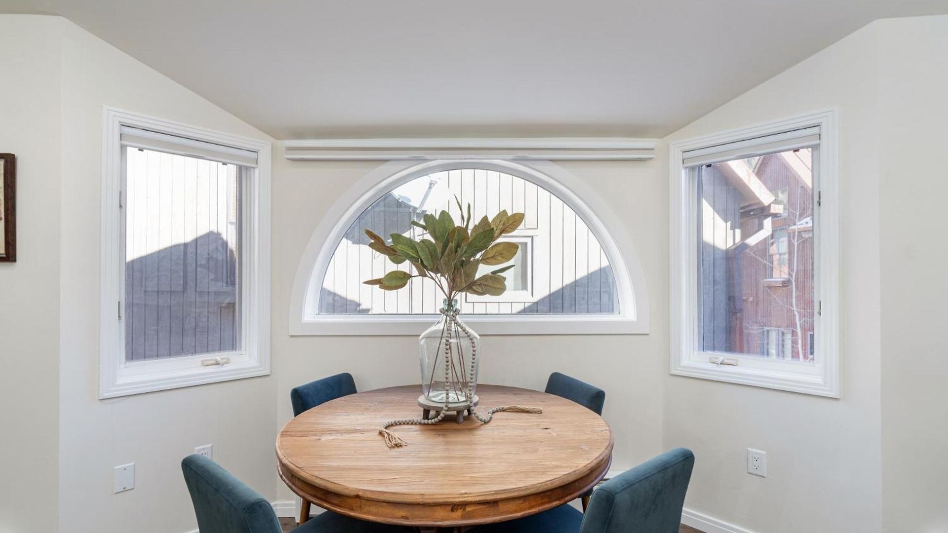 Holiday home Newly Remodeled 2nd Floor Lulu