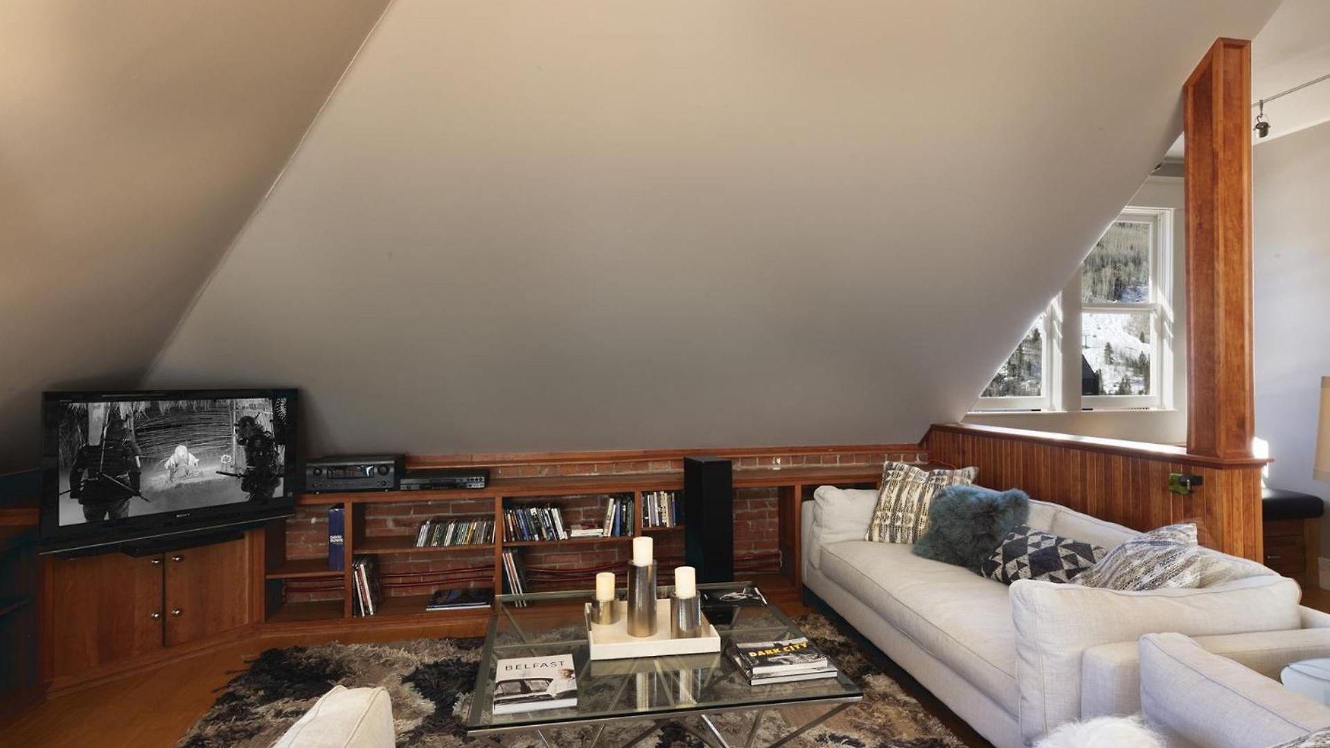 Ajax Loft Apts