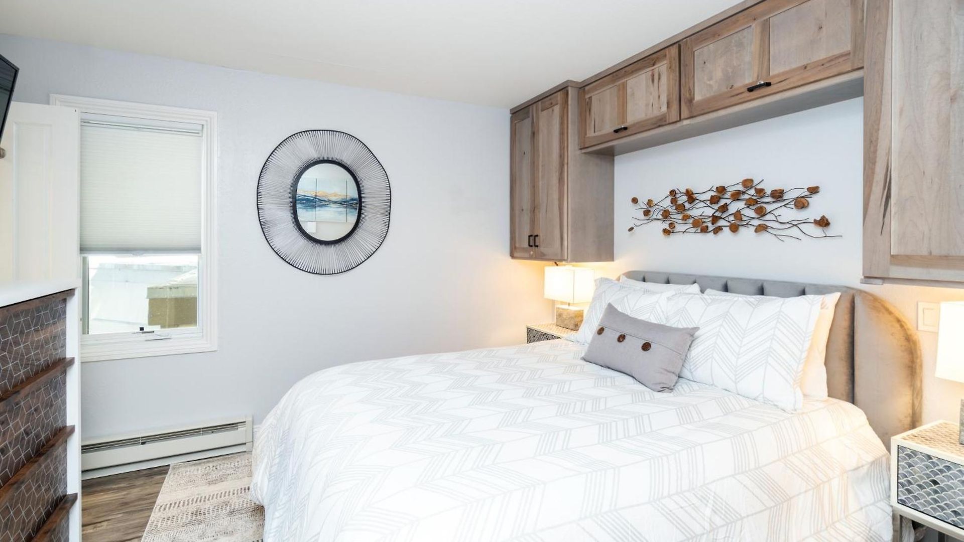 Sweet Updated In Out 1 Bedroom Etta Place Too *