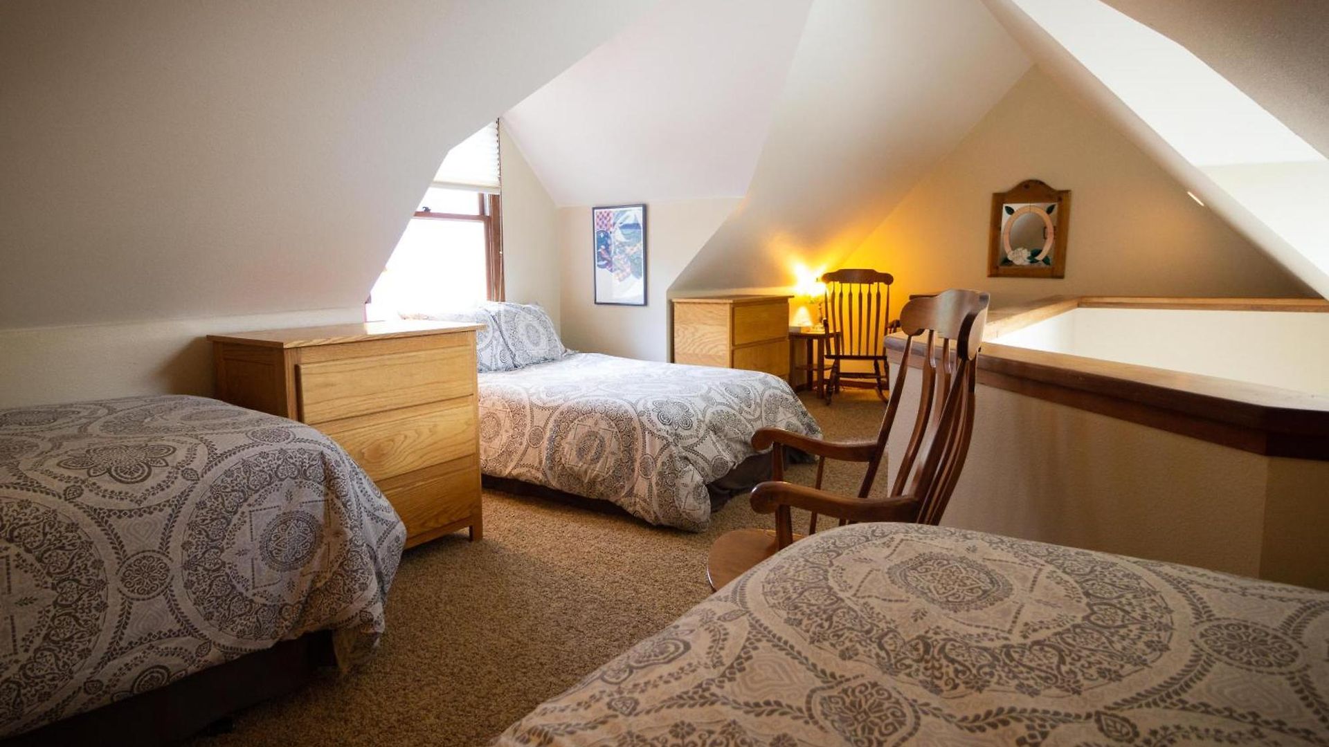 Classic Condo, Steps To Chair 7 And On Shuttle Route *