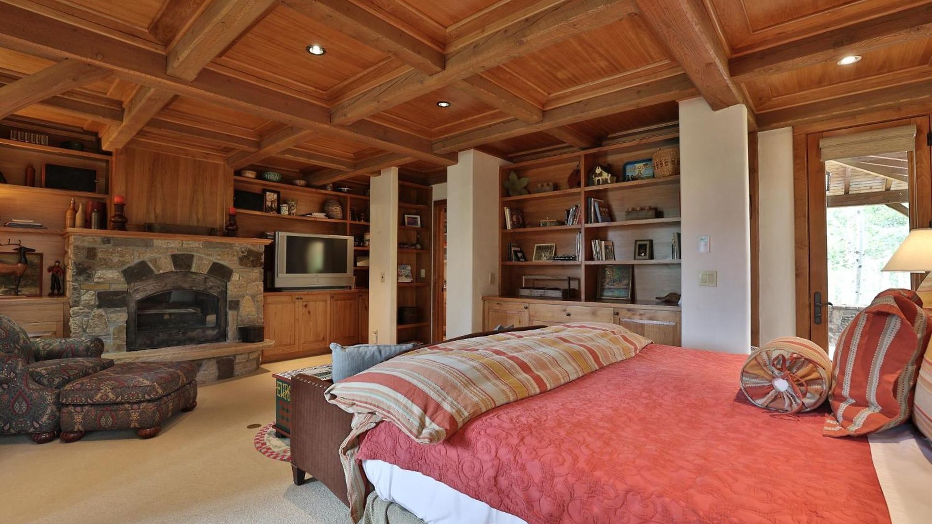 Mountain Village Marvel W/ Hot Tub & Gym! *