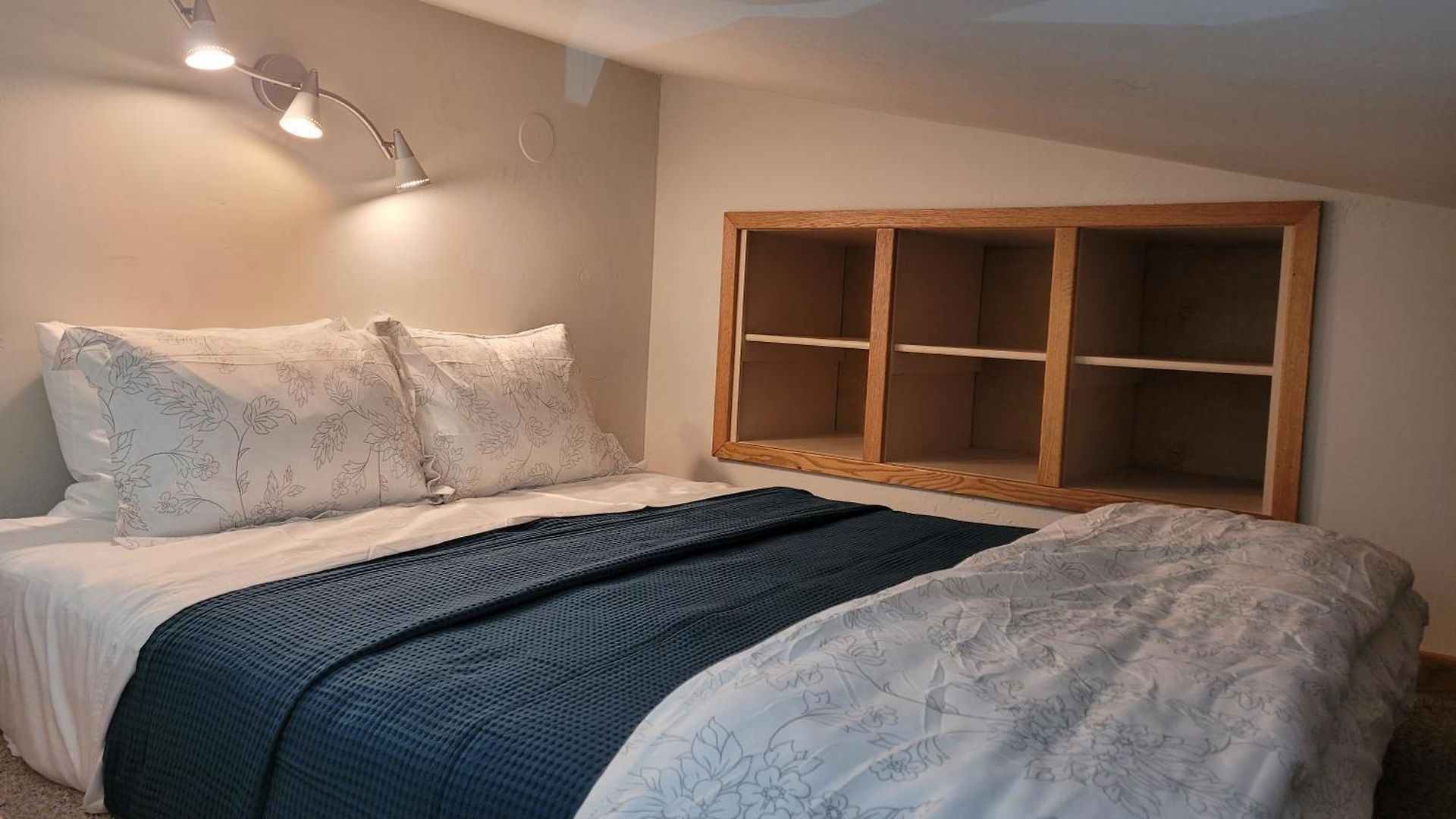 Quiet Lofted At Tomboy