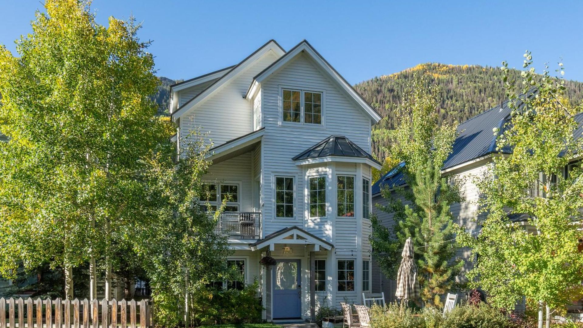 Holiday home Will Brand New Mountain Contemporary