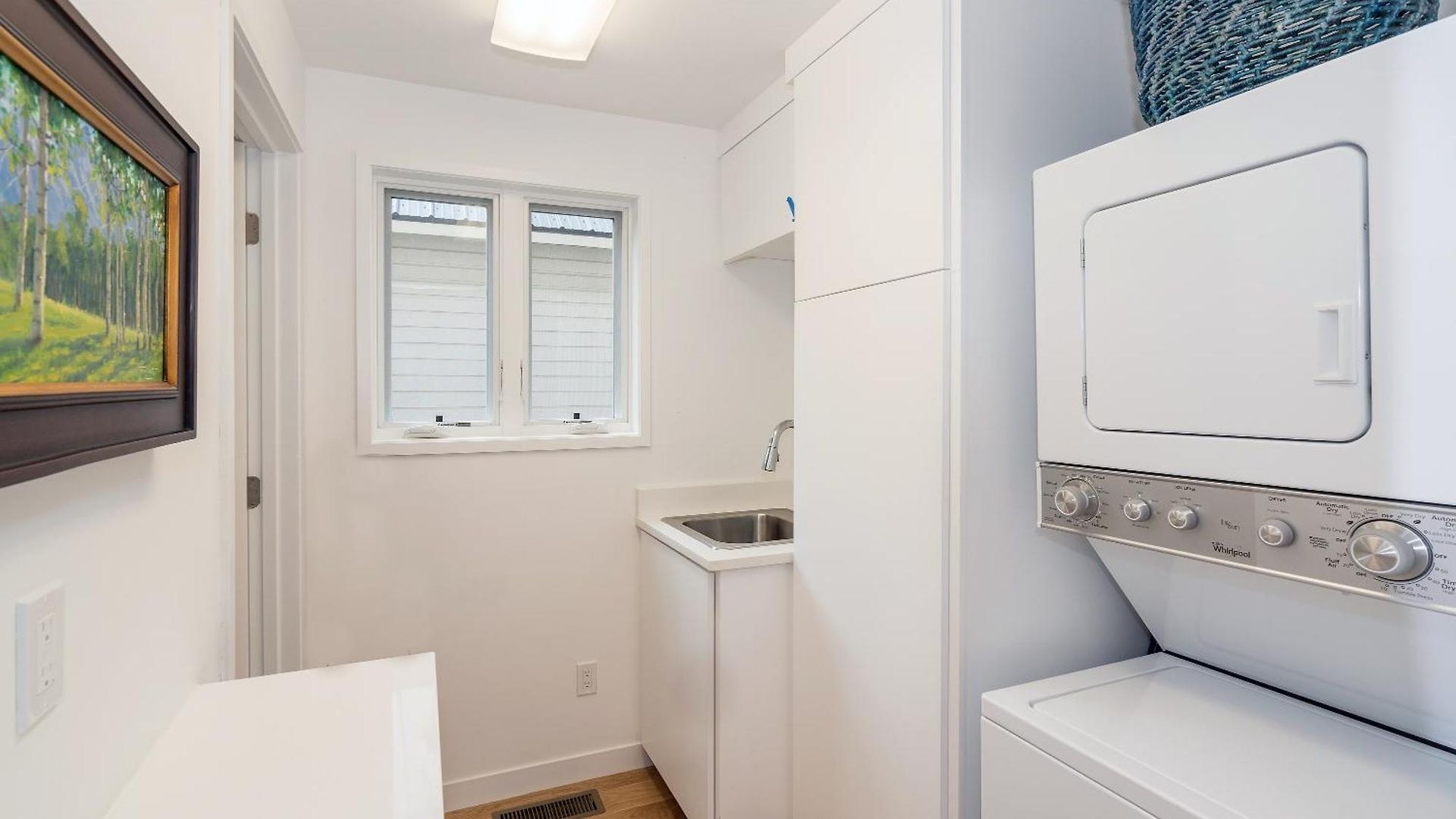 Will Brand New Mountain Contemporary Holiday home *