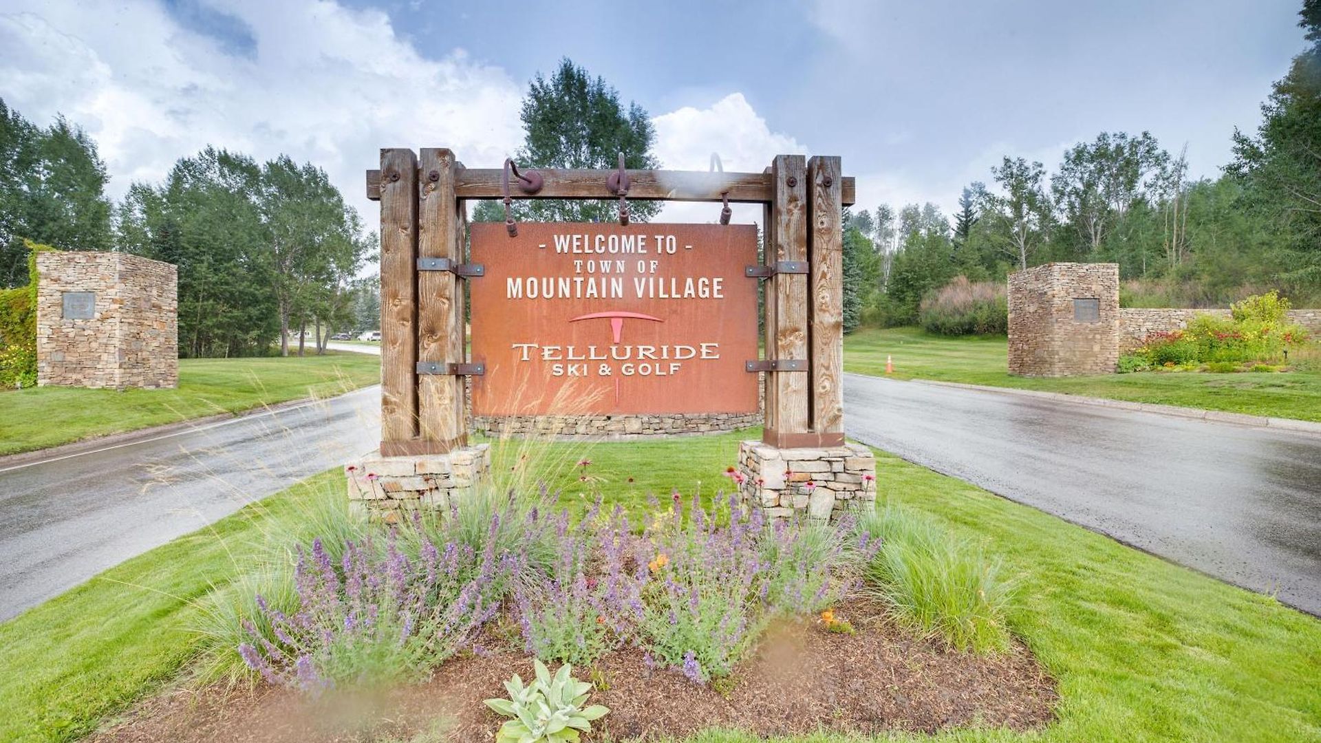 Mountain Village Steps To Lift & Shuttle! *
