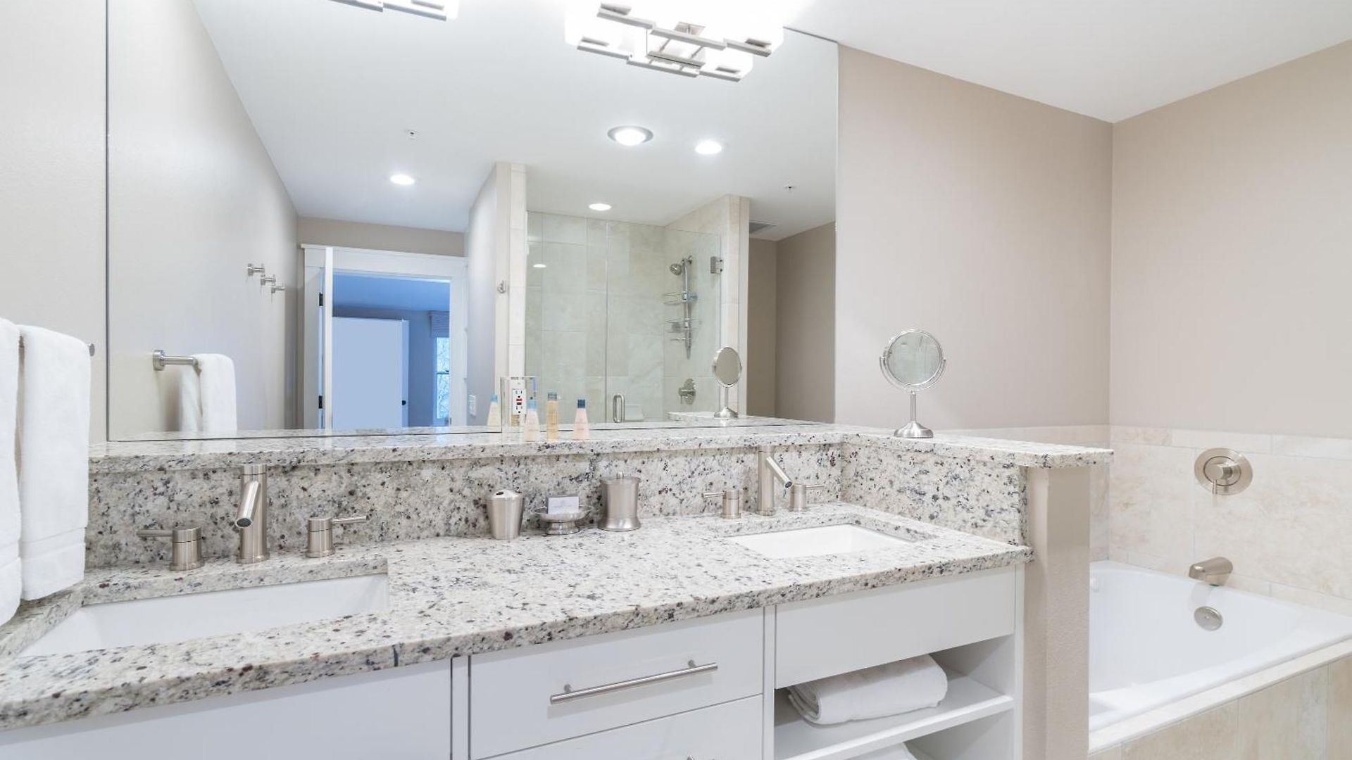 Apartment River Club 308 By Alpine Telluride