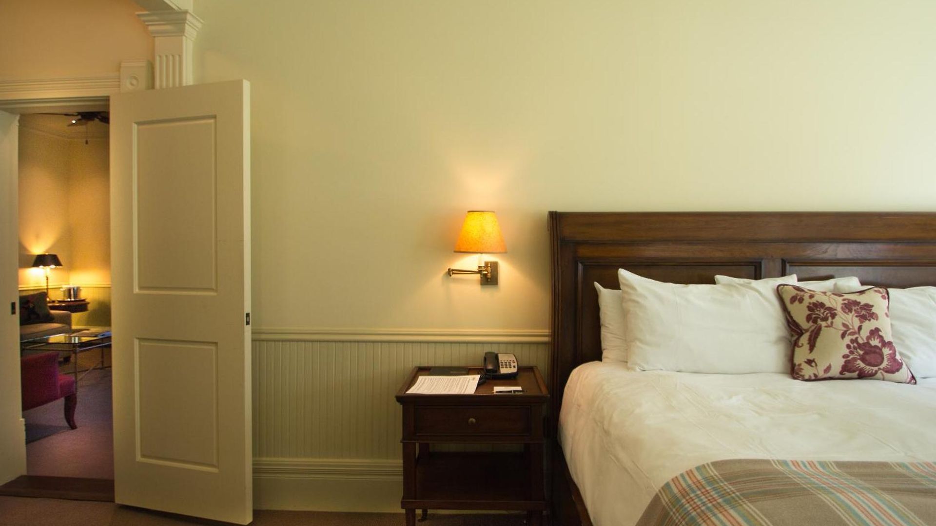 New Sheridan Hotel