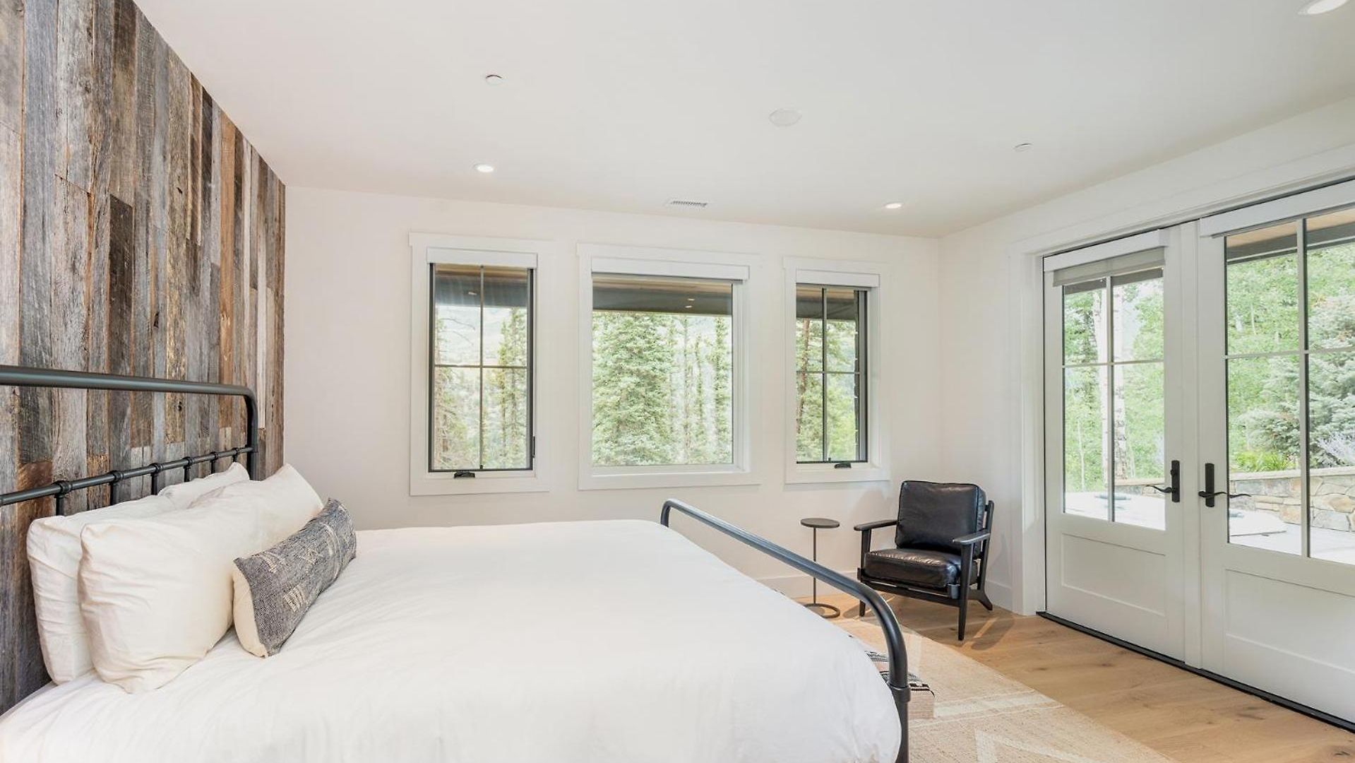 Overlook House