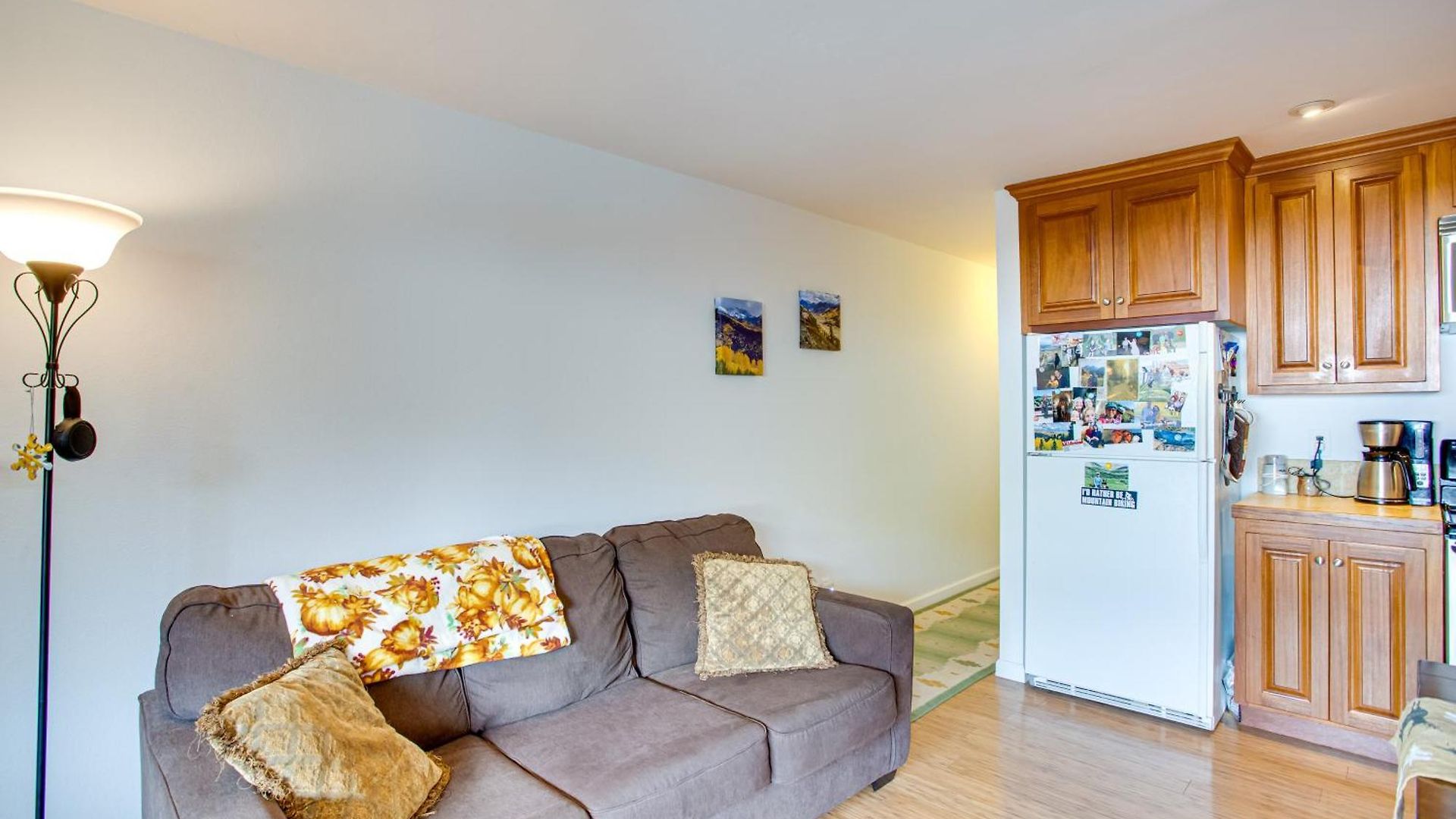 Cozy Near & Hiking Holiday home *