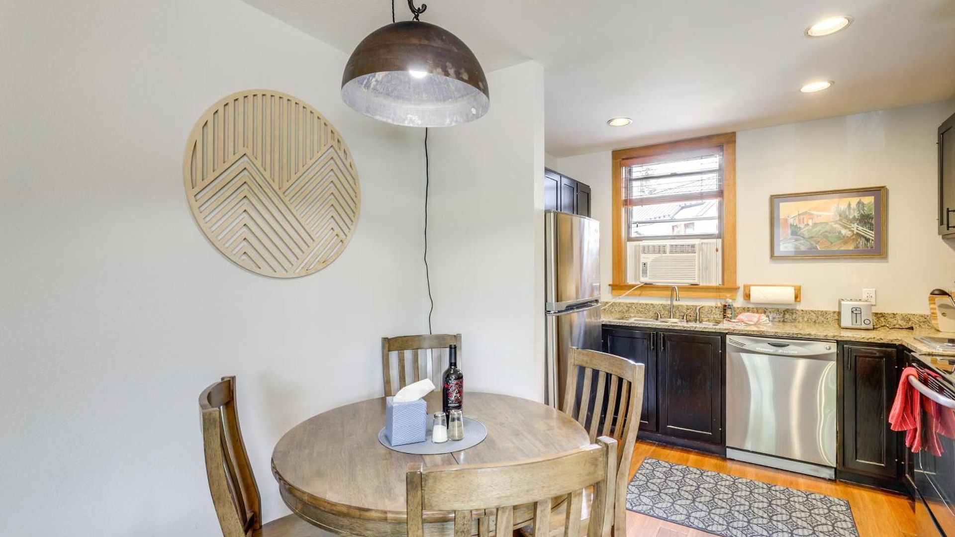 Condo: Walk To Lift, Bear Creek, & More! Holiday home