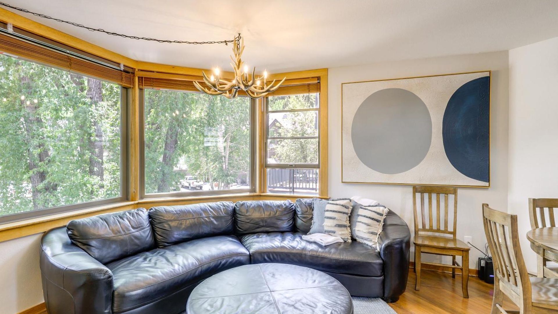 Condo: Walk To Lift, Bear Creek, & More!