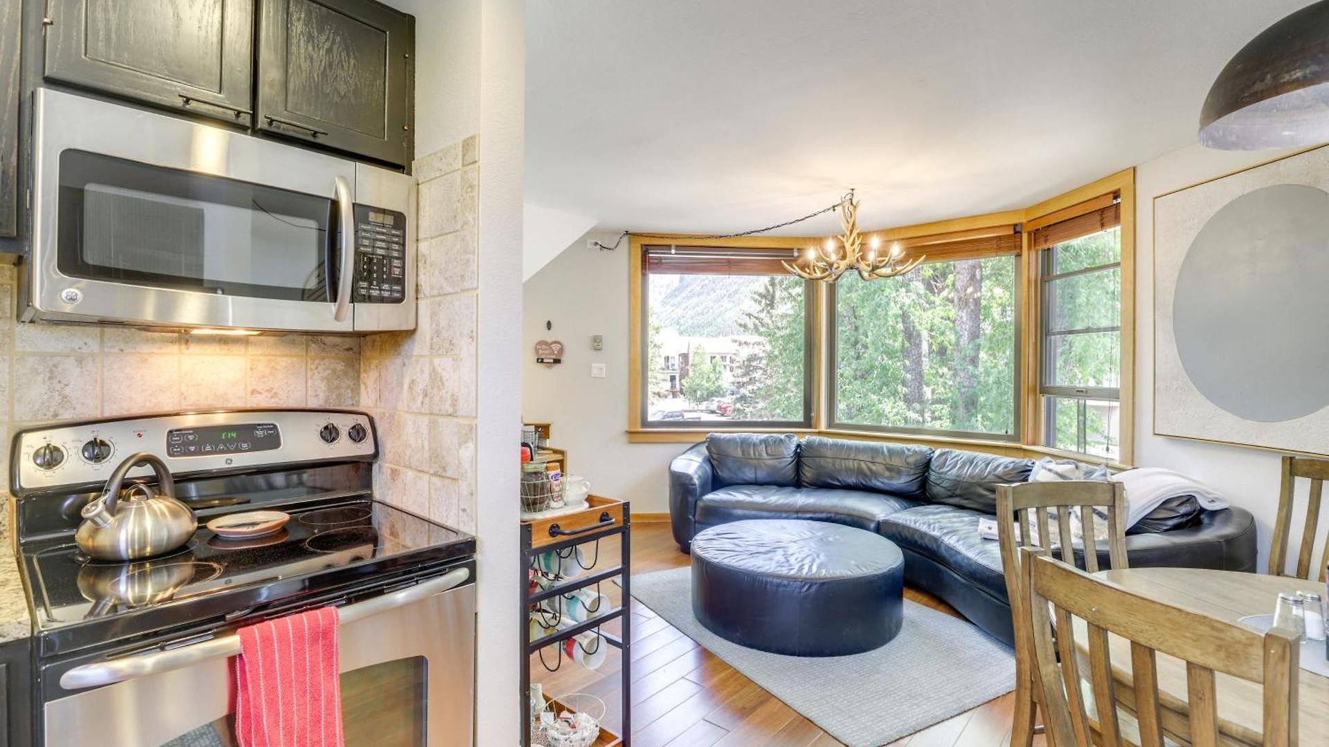 Condo: Walk To Lift, Bear Creek, & More! Telluride