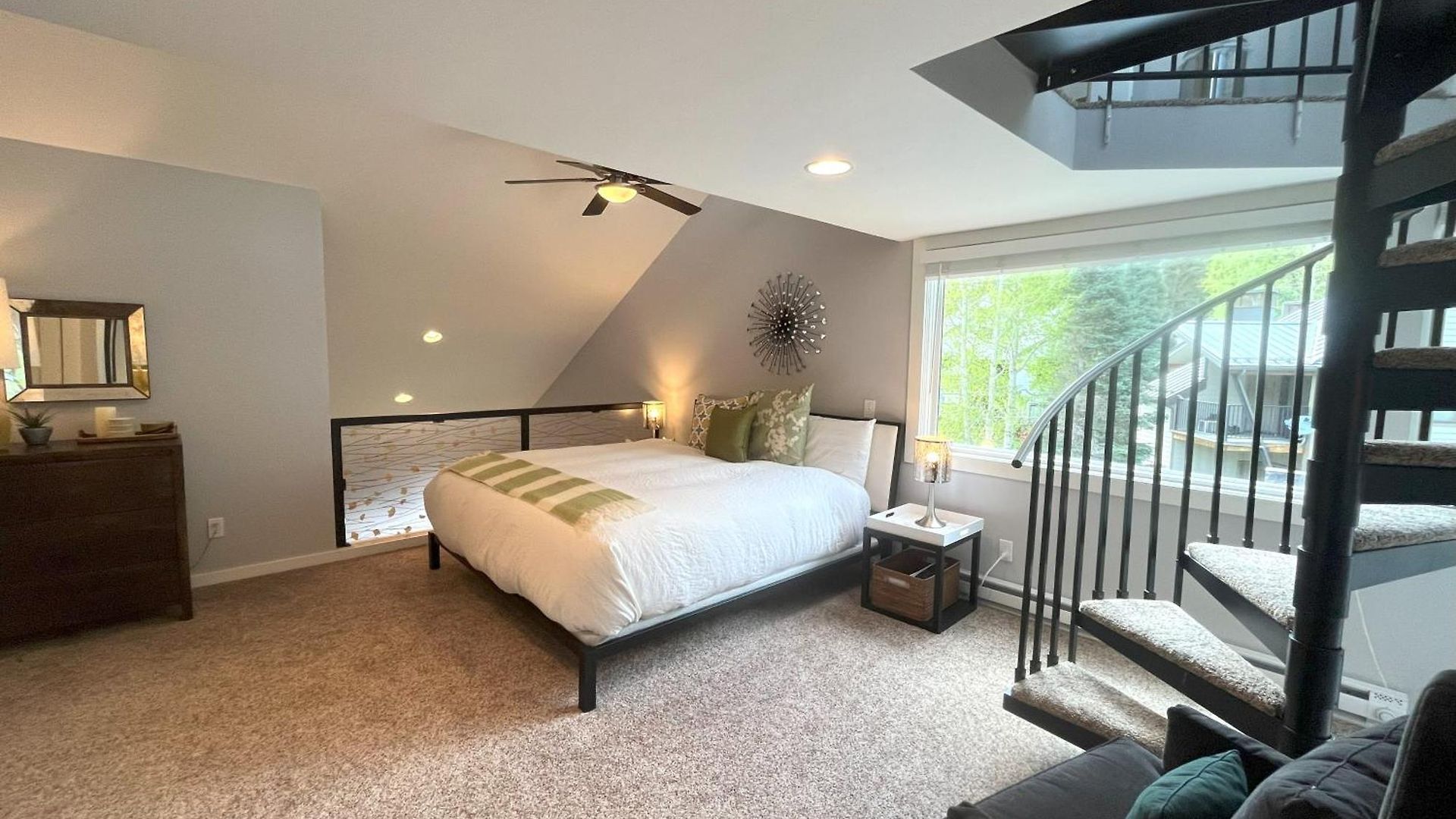 Elk View Basecamp - Wildlife And Convenience! Apartment
