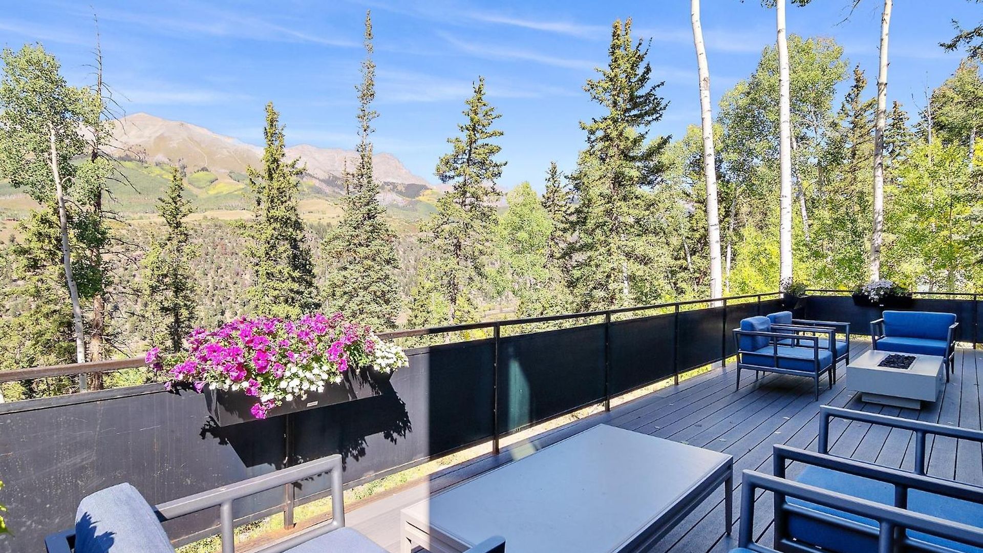 Overlook House Holiday home