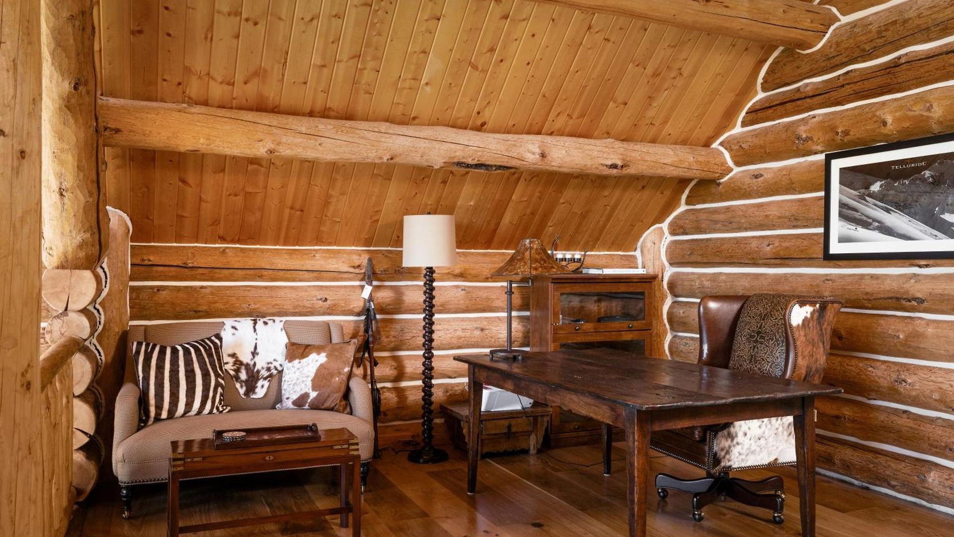 Bear - Modern Log At Easy Ski-in-out Location *