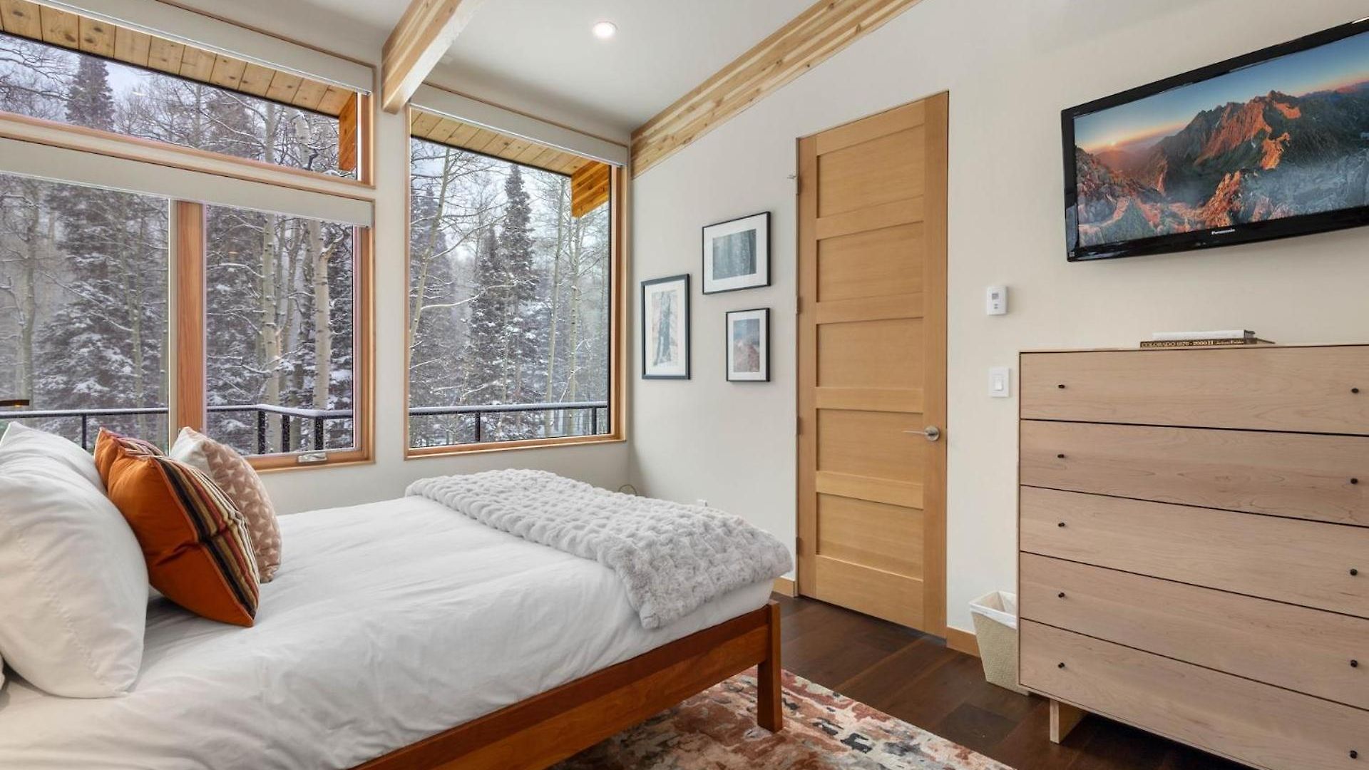 Saddle Horn Lane * Telluride