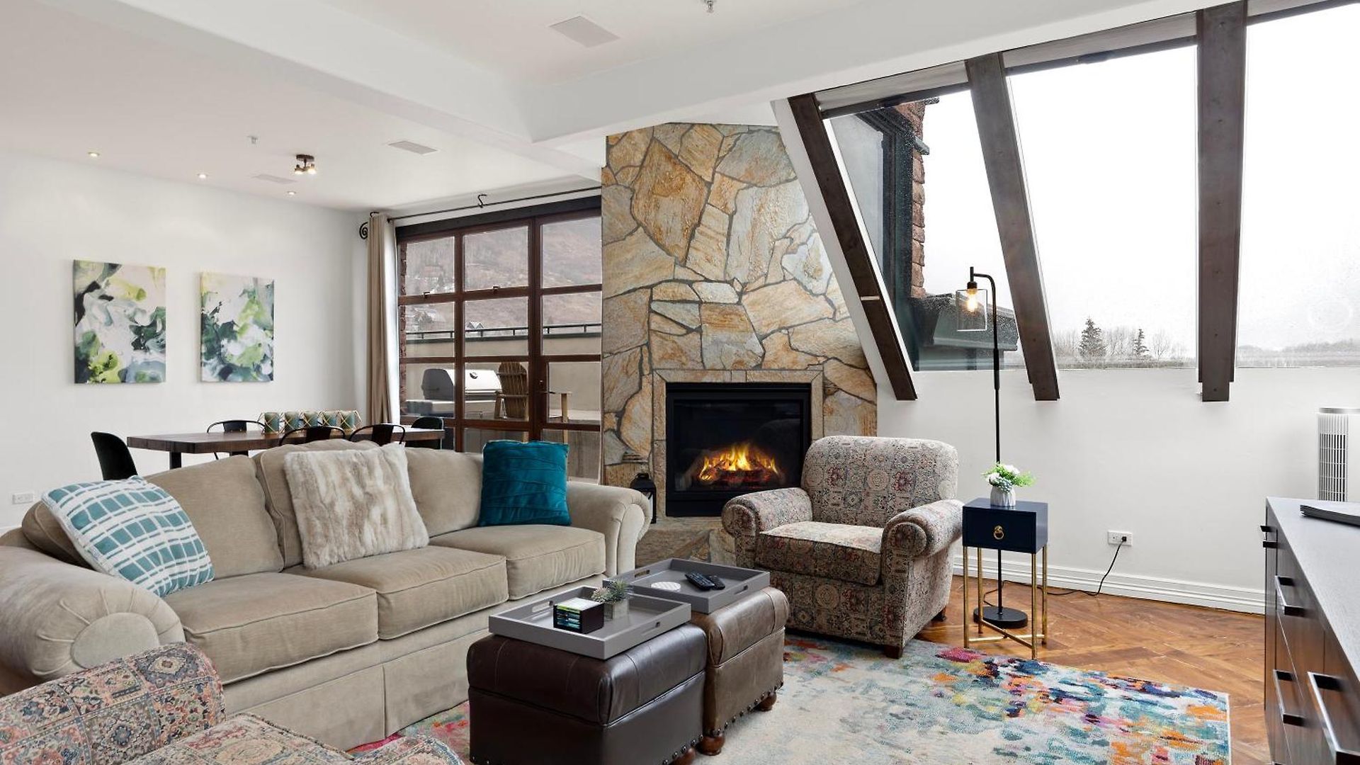 Wintercrown Penthouse By Exceptional Apartment