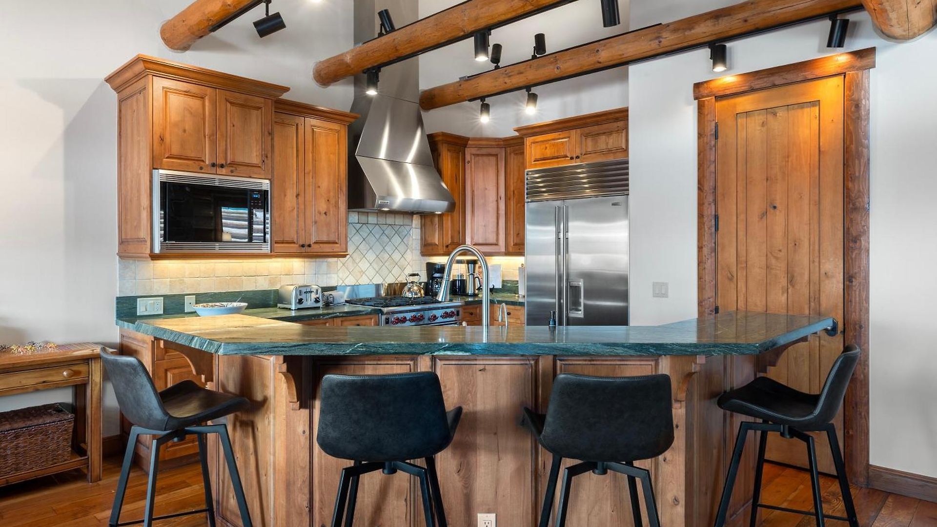 Tristant 125 By Exceptional Villa
