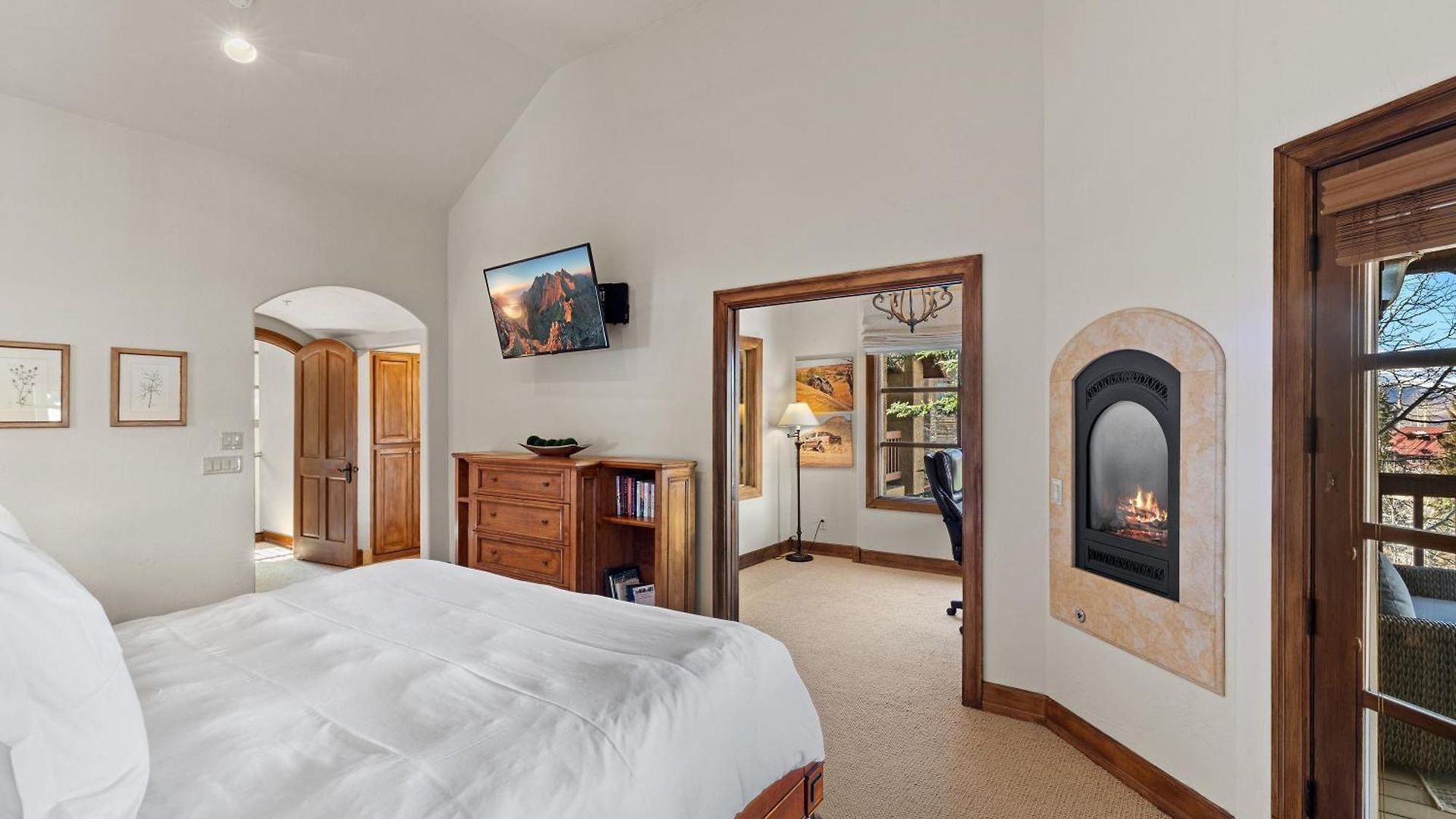 Skiside At Lorian By Exceptional *