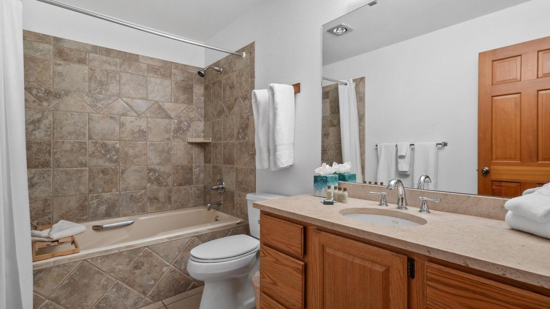 Riverside A103 By Exceptional Apartment Telluride