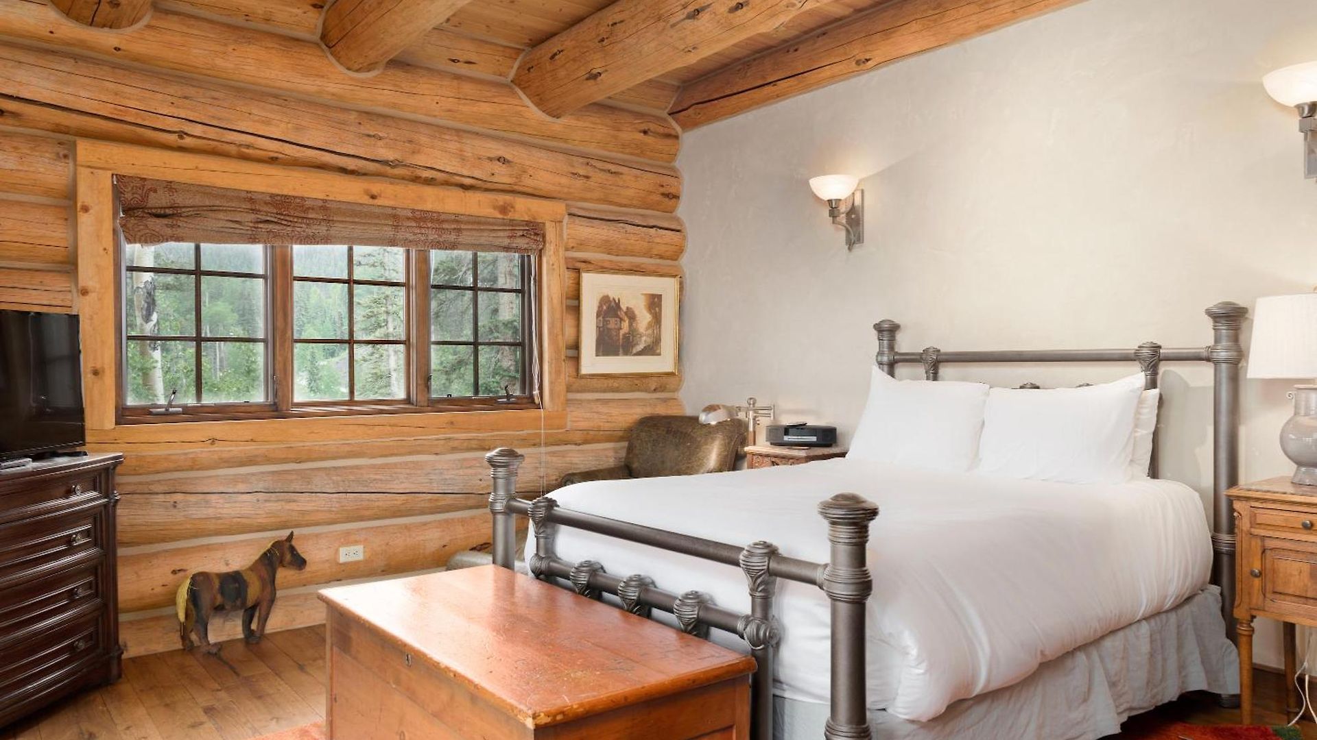 Hilltop Hideaway By Exceptional Chalet