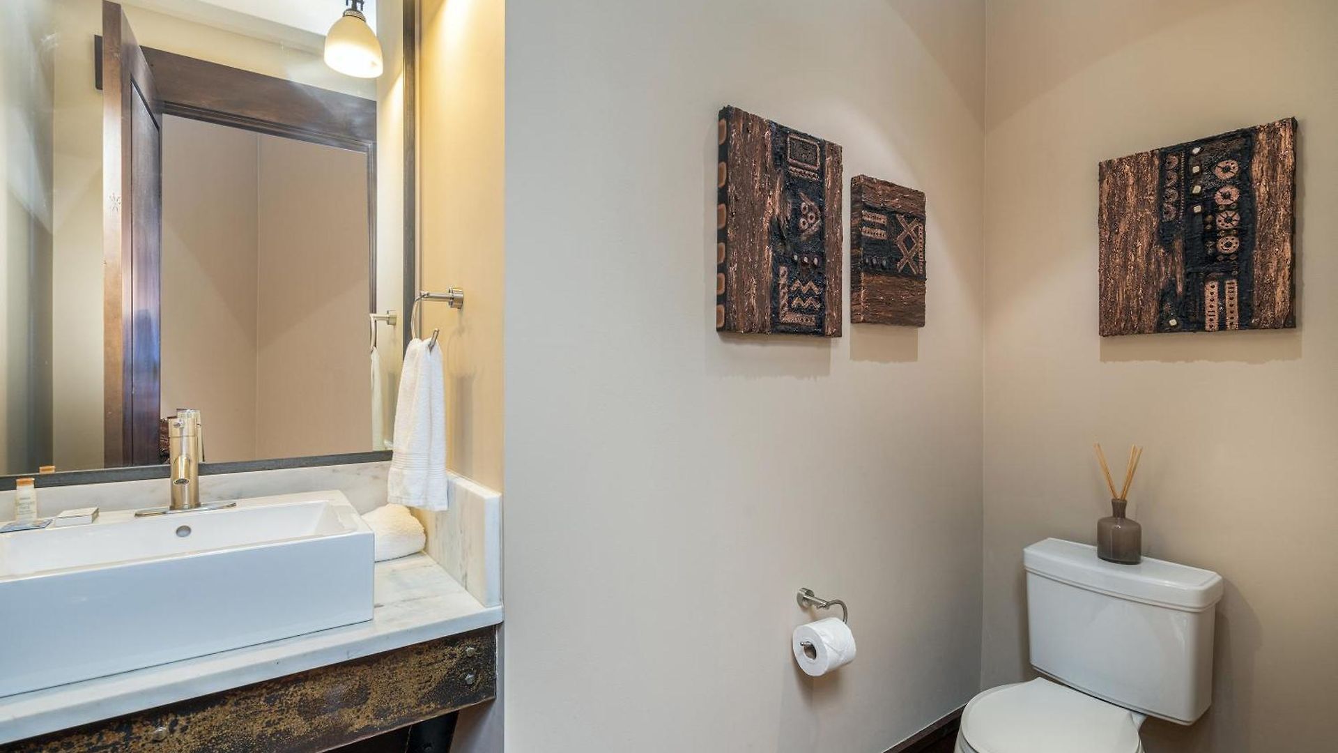 Elkstone Retreat By Exceptional Apartment *