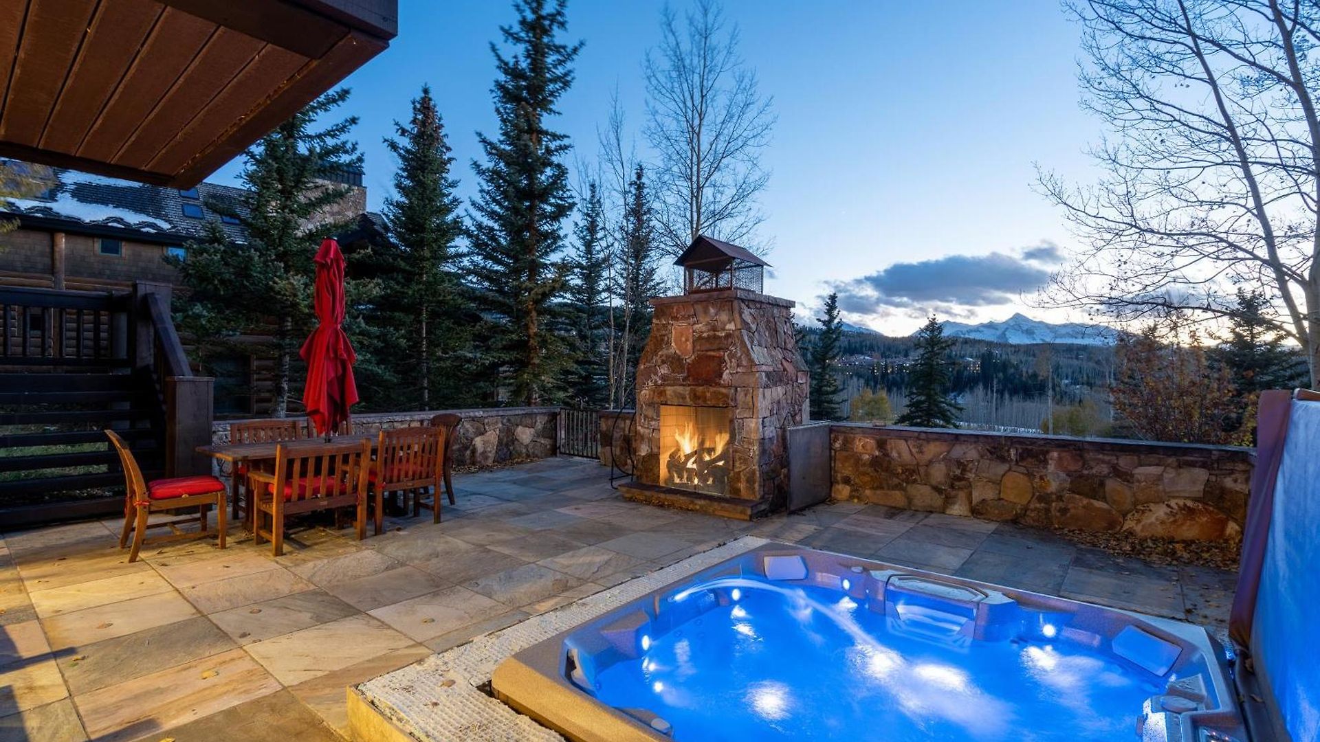 Country Club Estate By Exceptional Chalet