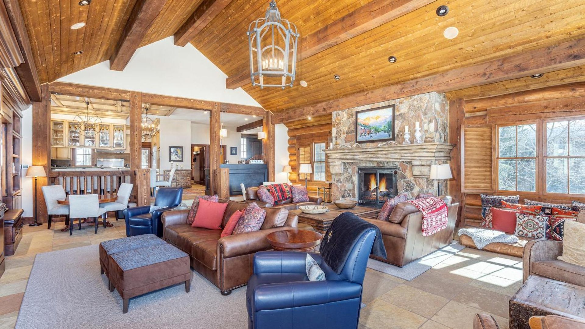 Chalet Country Club Estate By Exceptional *