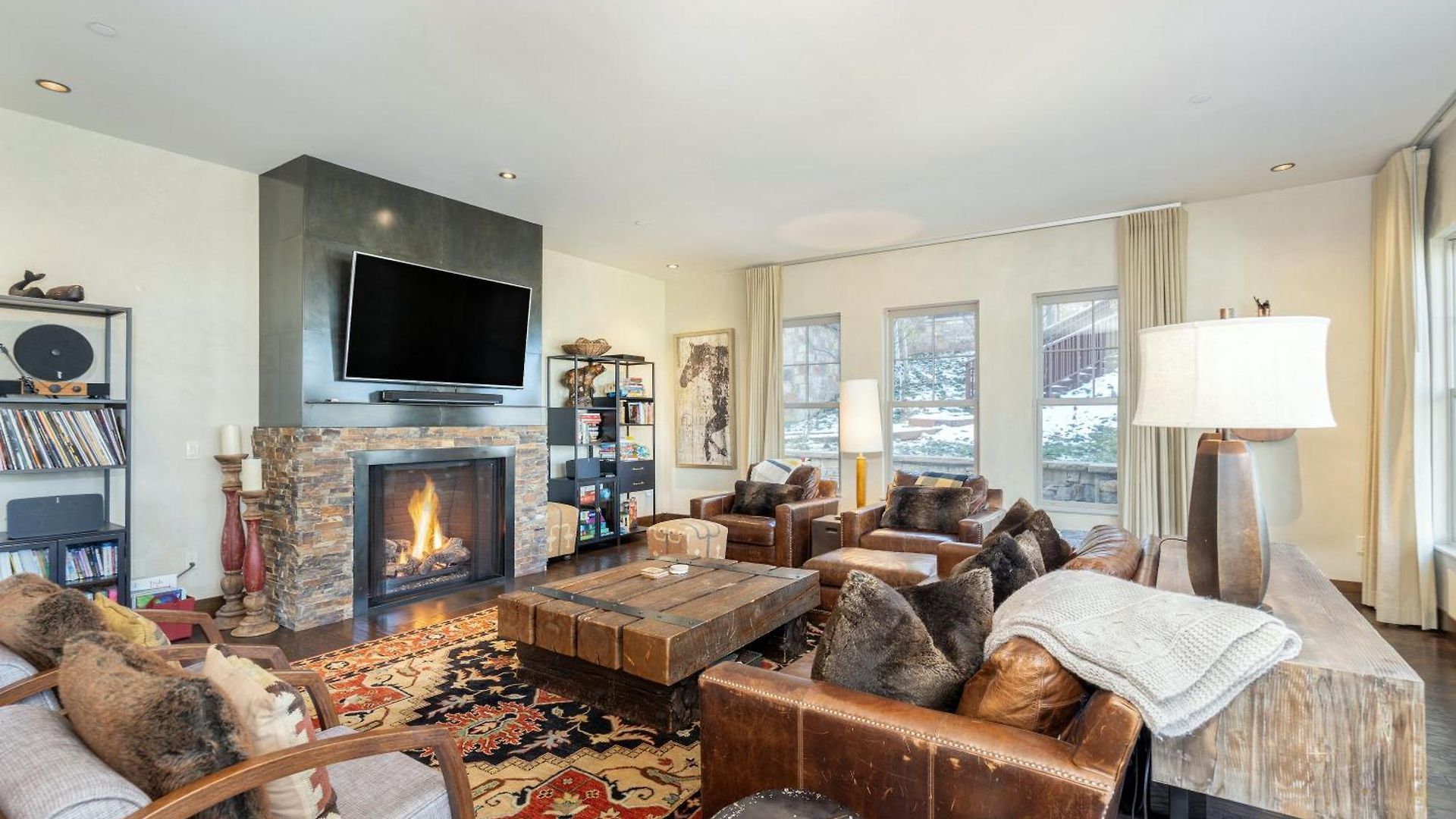 Cassidys Hideout By Exceptional Apartment *