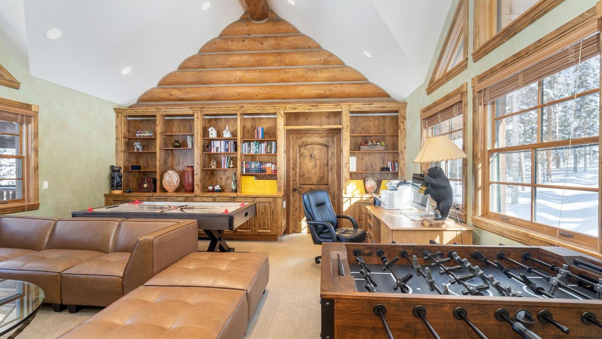 Bearpaw Manor By Exceptional *
