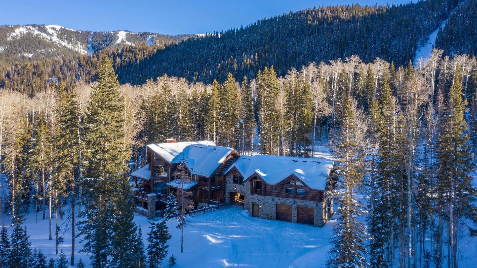 Bearpaw Manor By Exceptional Chalet *