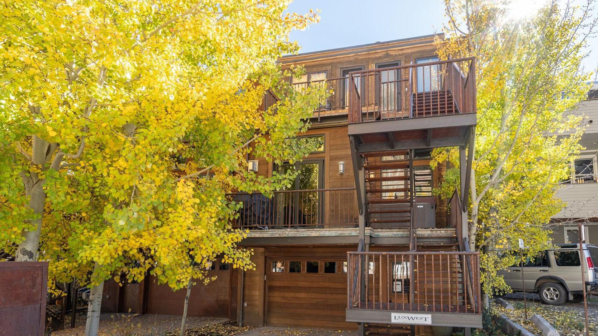 Bear Creek West By Exceptional *