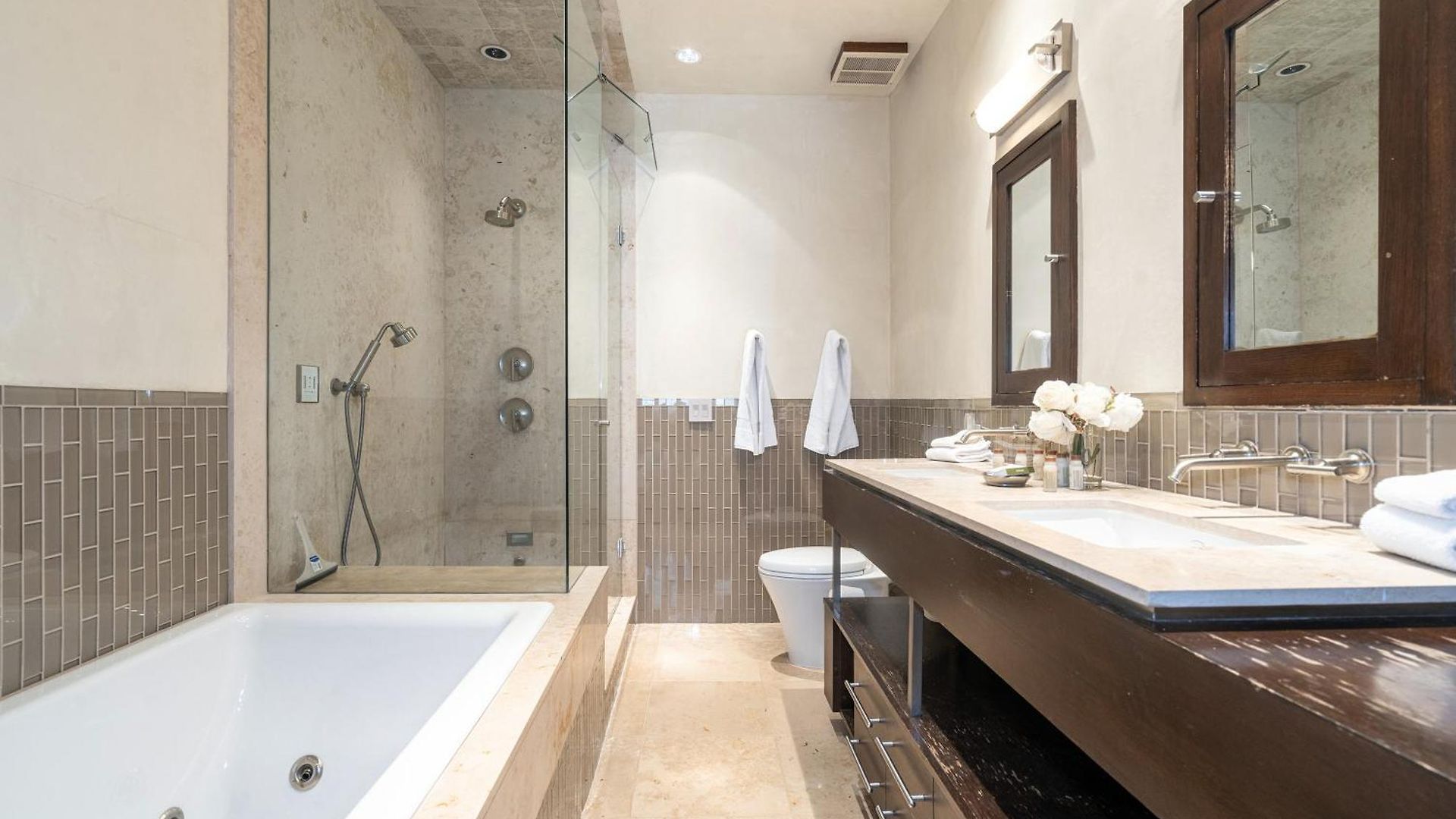 Bear Creek West By Exceptional *